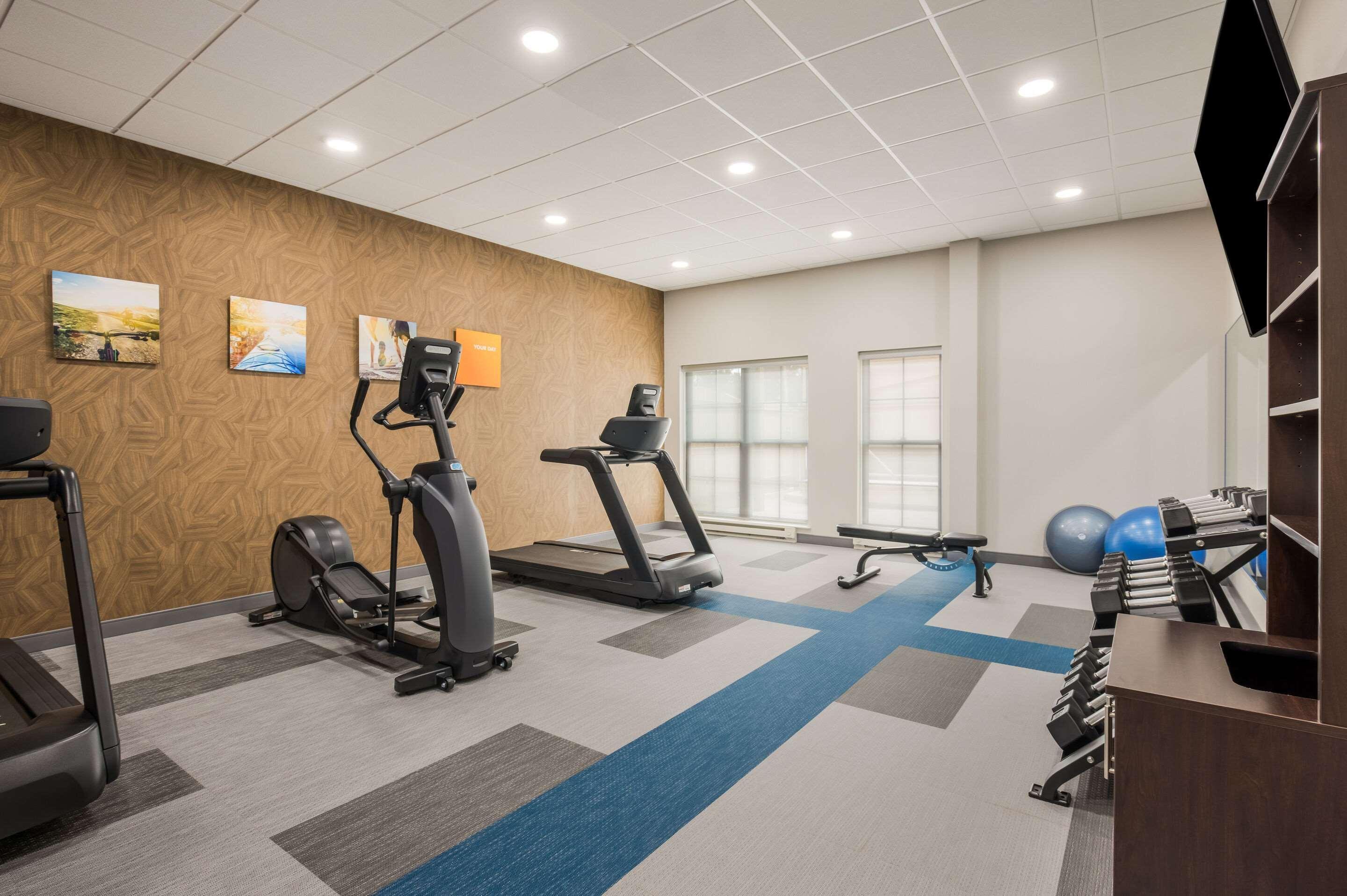 Comfort Inn & Suites ゲイロード エクステリア 写真