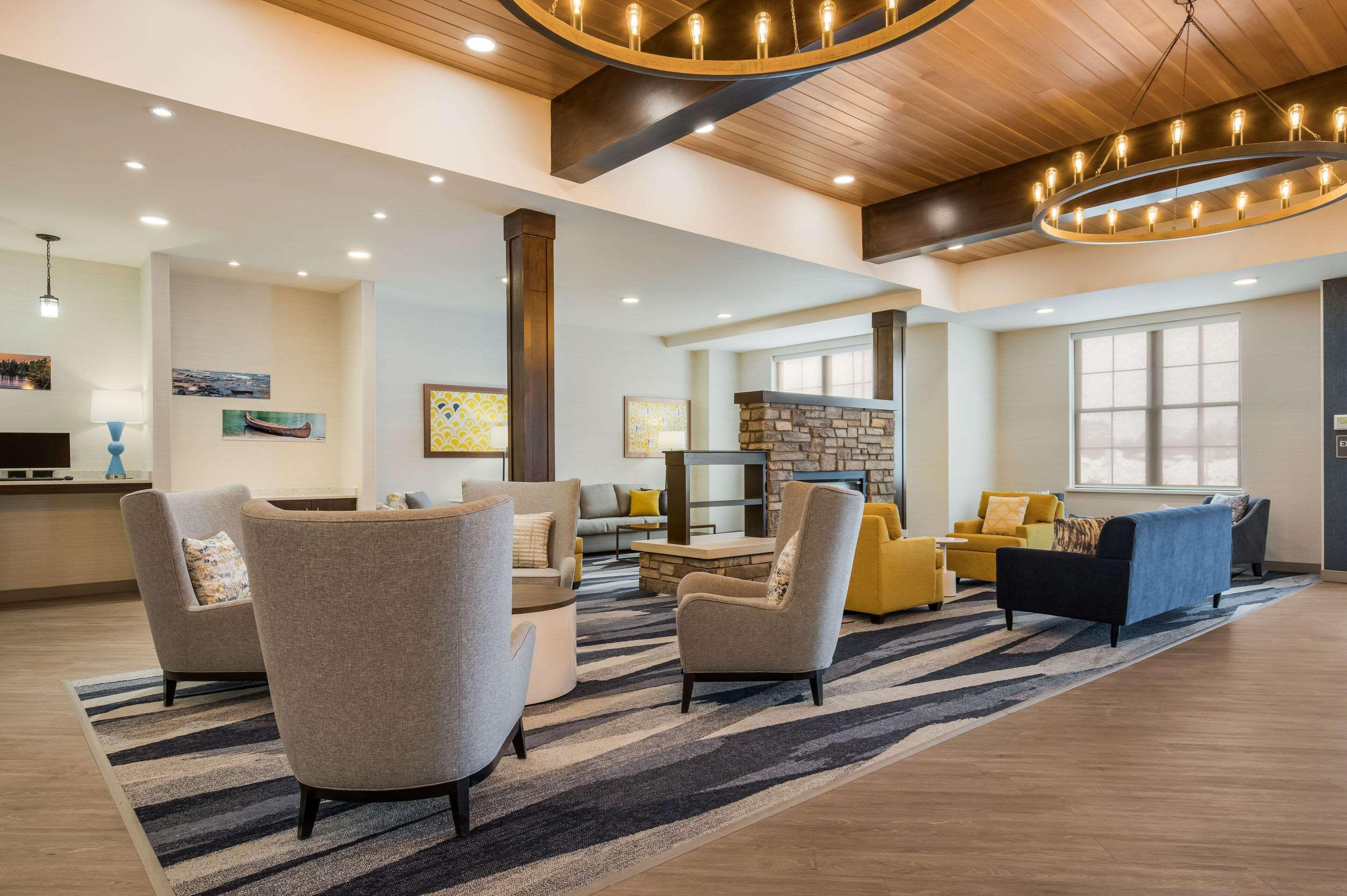 Comfort Inn & Suites ゲイロード エクステリア 写真